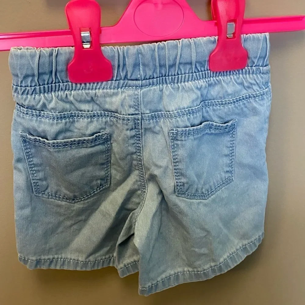 Carter’s 18 month light denim shorts